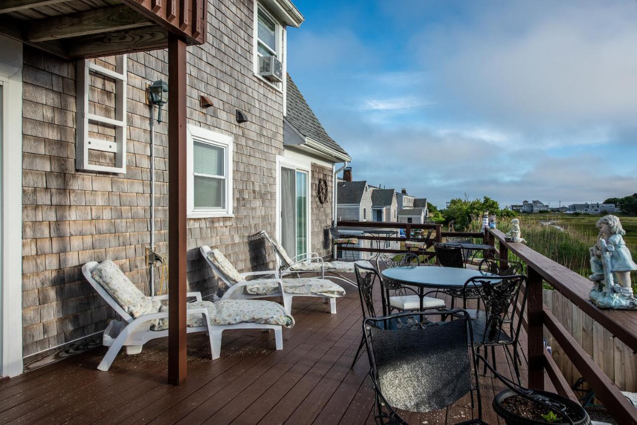 A Cape Cod Ocean Manor Inn Гайянніс Екстер'єр фото